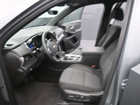 Used 2023 Chevrolet Traverse LT w/ Rear Camera Mirror Package AWD/4WD image 20