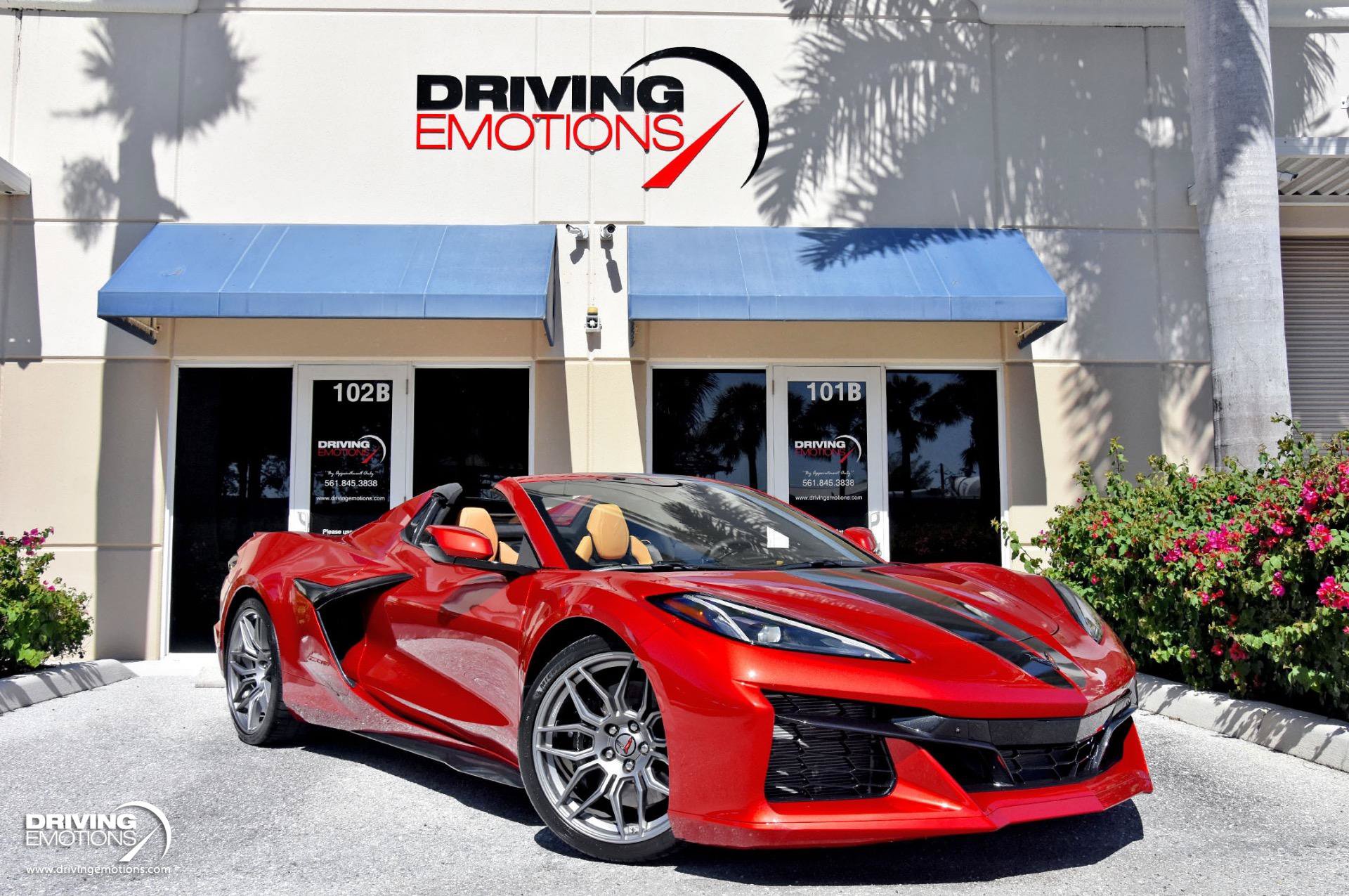 Used 2025 Chevrolet Corvette Z06 w/ Stealth Interior Trim Package RWD image 1