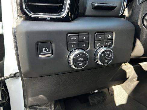 New 2026 GMC Sierra 1500 Denali w/ Denali Reserve Package image 13