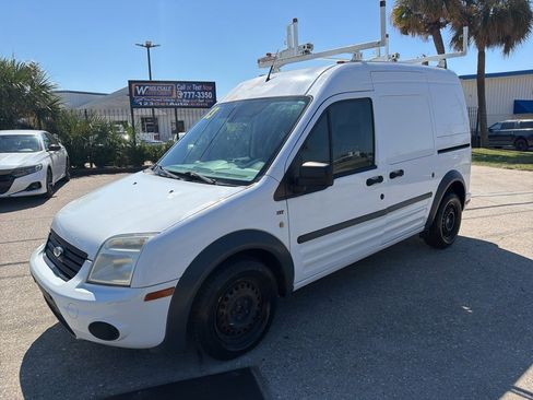 Used 2013 Ford Transit Connect XLT image 3
