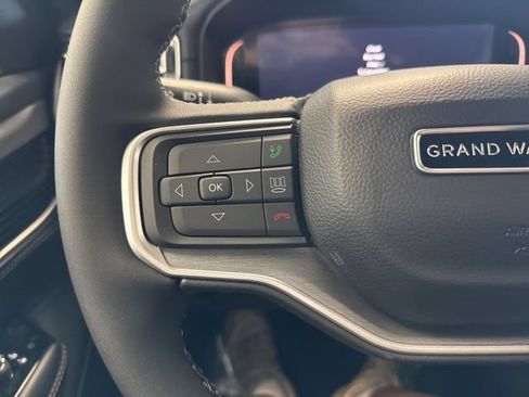 New 2026 Jeep Grand Wagoneer Limited w/ Convenience Group I AWD/4WD image 39