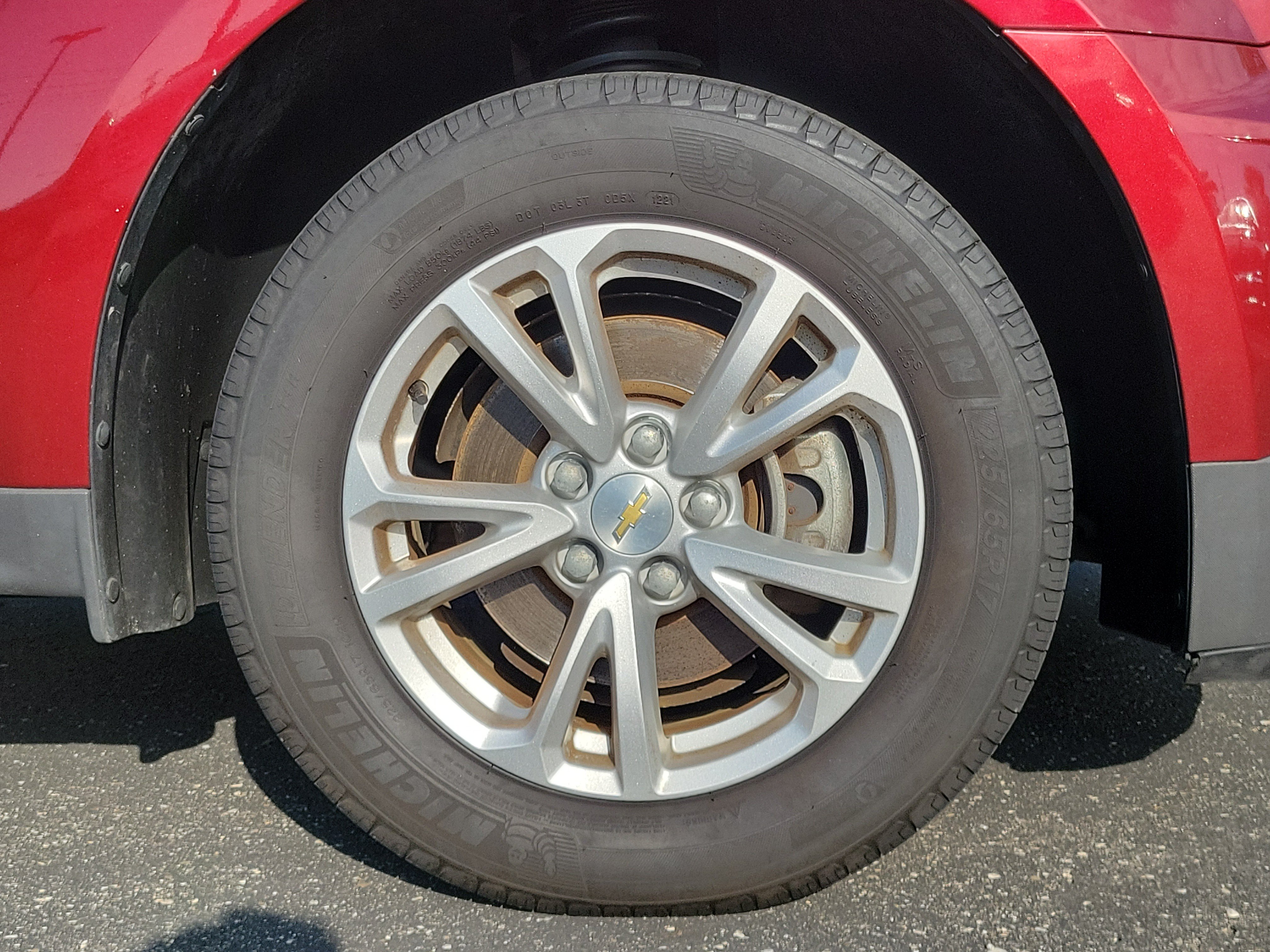 Used 2017 Chevrolet Equinox LT w/ Convenience Package FWD image 5