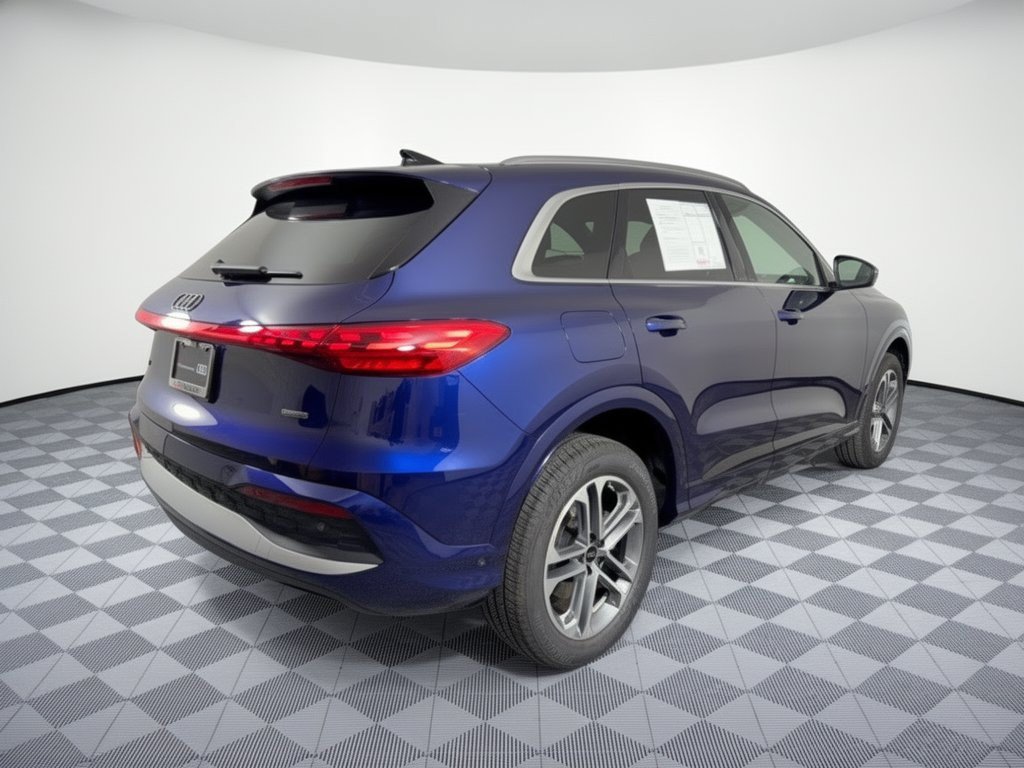 Certified 2025 Audi Q5 Premium w/ Convenience Package AWD/4WD image 9