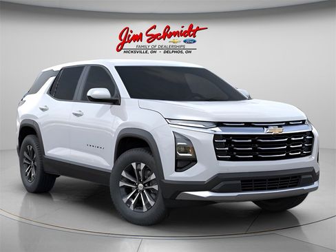 New 2026 Chevrolet Equinox LT w/ Convenience Package II image 9