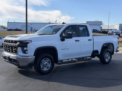 Used 2023 Chevrolet Silverado 2500 W/T w/ WT Safety Package image 3