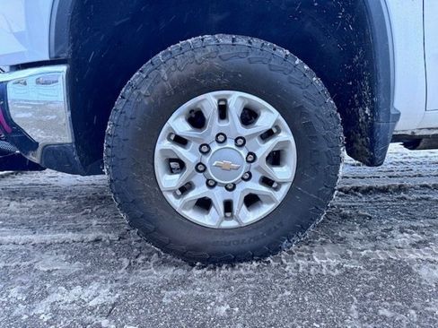 Used 2024 Chevrolet Silverado 3500 W/T w/ WT Convenience Package image 10