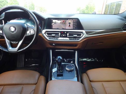 Used 2021 BMW 330i xDrive Sedan w/ Convenience Package AWD/4WD image 18