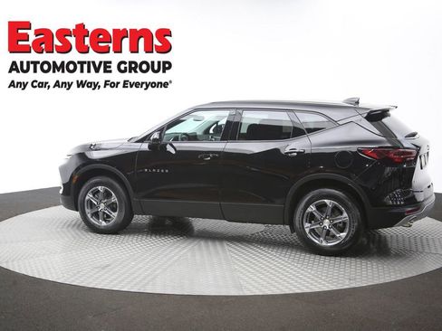 Used 2025 Chevrolet Blazer LT FWD image 59