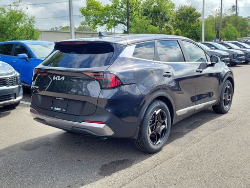 New 2026 Kia Sportage EX FWD image 6