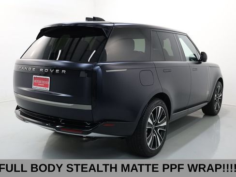 Used 2024 Land Rover Range Rover SE AWD/4WD image 5