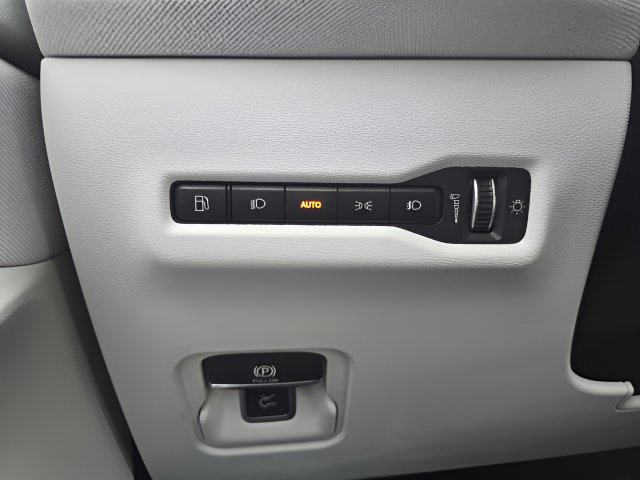 New 2026 Jeep Cherokee Laredo AWD/4WD image 11