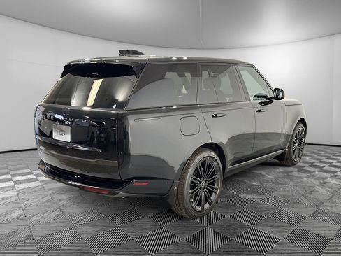 New 2025 Land Rover Range Rover SE image 5