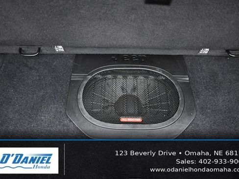 Used 2021 Jeep Wrangler Sport AWD/4WD image 39