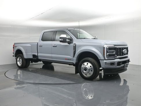 New 2026 Ford F450 Platinum w/ Platinum Plus Package AWD/4WD image 28