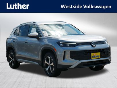 New 2025 Volkswagen Tiguan SE