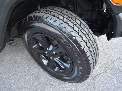 Used 2018 Jeep Wrangler Unlimited Sport AWD/4WD image 46