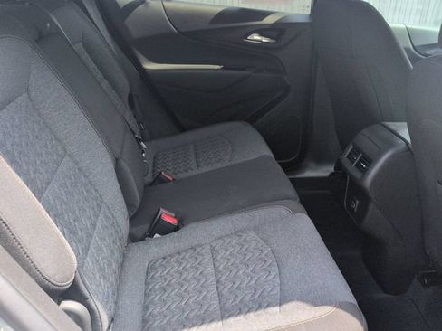 Used 2024 Chevrolet Equinox LT FWD image 29