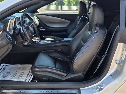 Used 2011 Chevrolet Camaro SS w/ RS Package RWD image 9