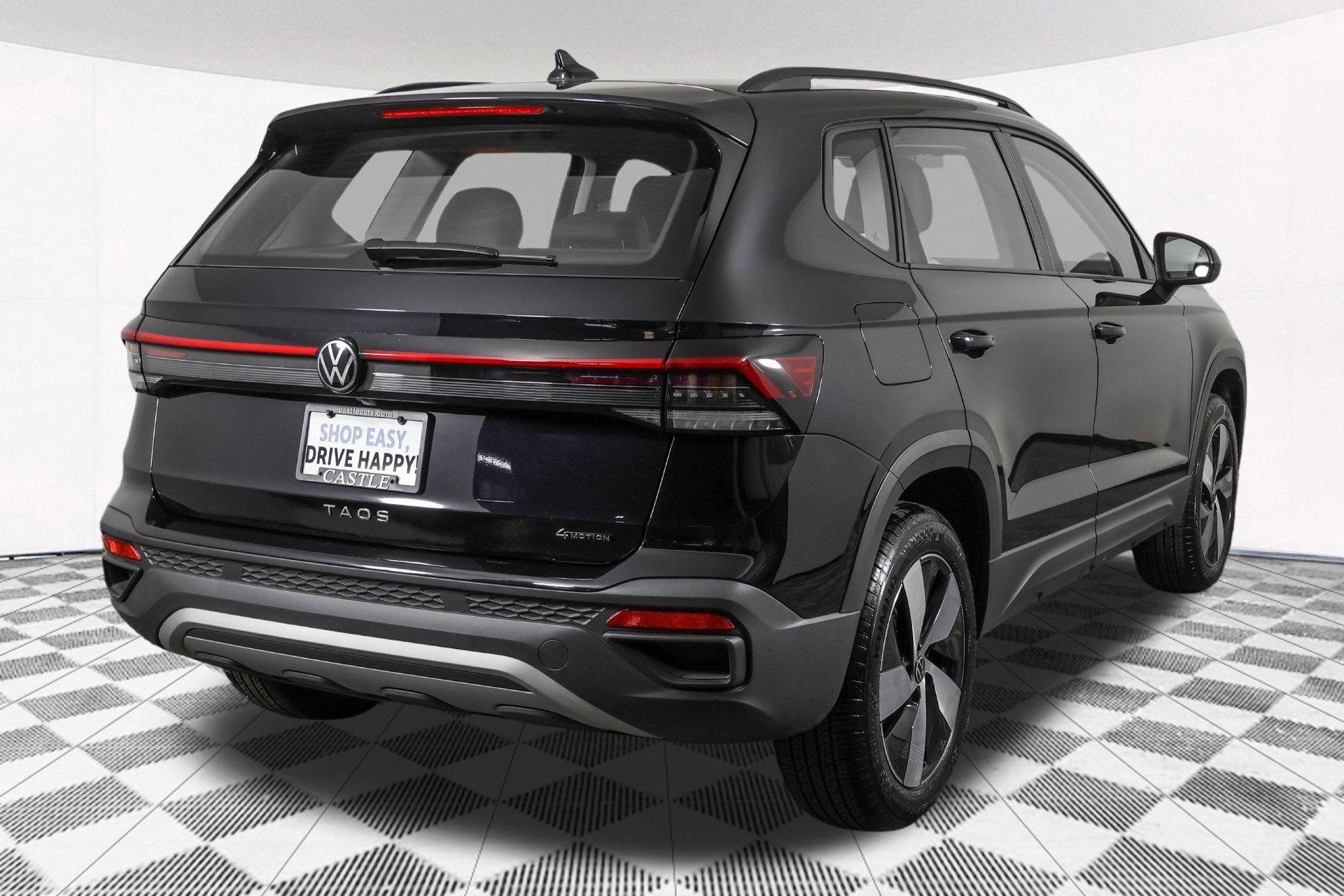 Used 2025 Volkswagen Taos S AWD/4WD image 16