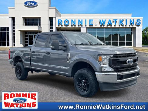 Used 2022 Ford F250 XL w/ Power Equipment Group image 1