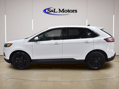 Used 2024 Ford Edge SEL AWD/4WD image 4
