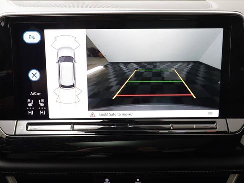 New 2026 Volkswagen Atlas Cross Sport SE image 10