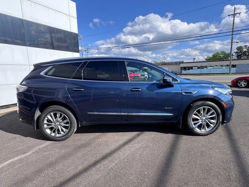 Used 2023 Buick Enclave Avenir w/ Trailering Package, 5000 lbs. AWD/4WD image 7