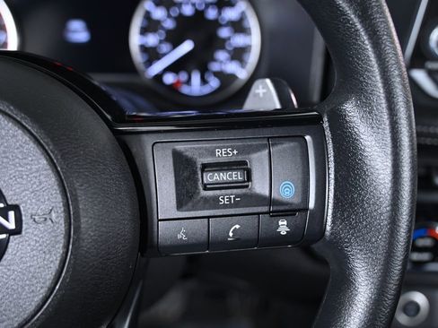 Certified 2023 Nissan Rogue SV image 13