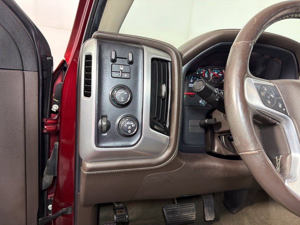 Used 2017 GMC Sierra 1500 SLT w/ SLT Premium Package AWD/4WD image 14