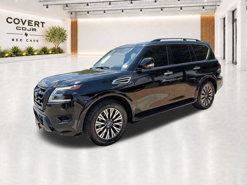 Used 2023 Nissan Armada SL w/ Midnight Edition Package RWD image 4