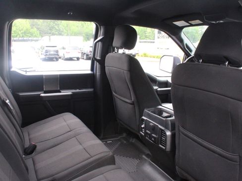 Used 2017 Ford F150 XLT w/ Equipment Group 302A Luxury AWD/4WD image 31