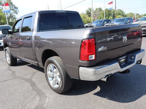 Used 2017 RAM 1500 Big Horn AWD/4WD image 3