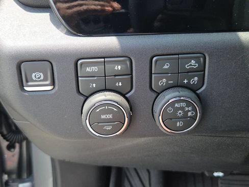 New 2026 Chevrolet Silverado 1500 RST AWD/4WD image 25