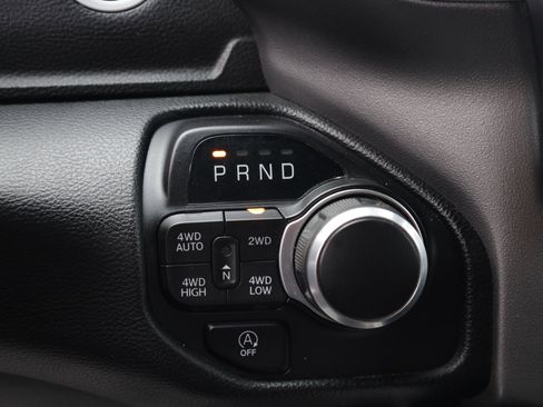 Used 2023 RAM 1500 Big Horn AWD/4WD image 10