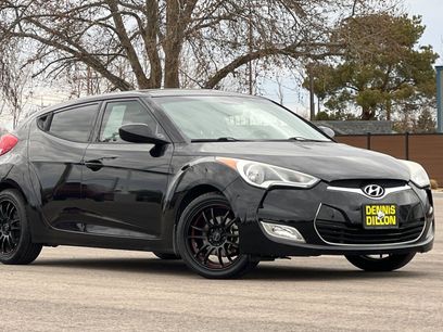 Used 2014 Hyundai Veloster w/ Style Package 02
