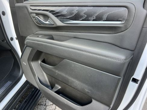 Used 2023 GMC Yukon Denali w/ Max Trailering Package image 12