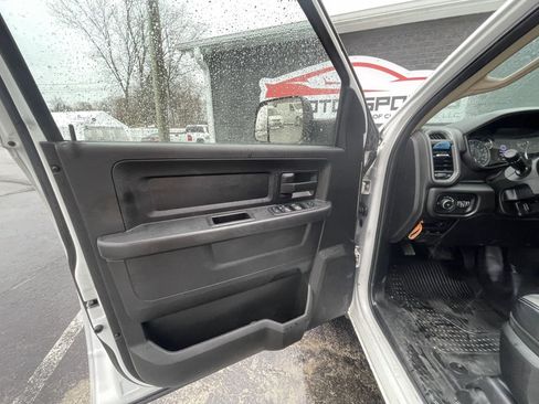 Used 2020 RAM 2500 Tradesman RWD image 11
