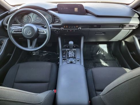 Used 2021 MAZDA MAZDA3 s image 25