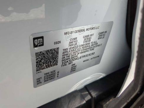 New 2026 GMC Yukon Denali w/ Denali Reserve Package AWD/4WD image 32