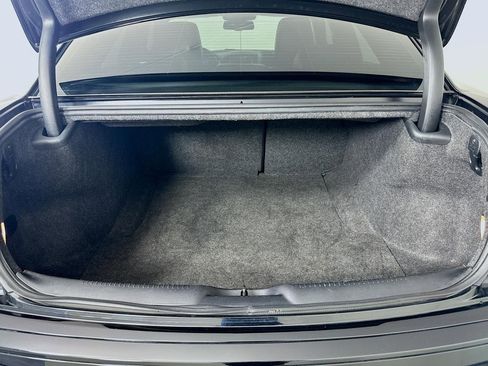 Used 2021 Chrysler 300 S image 18