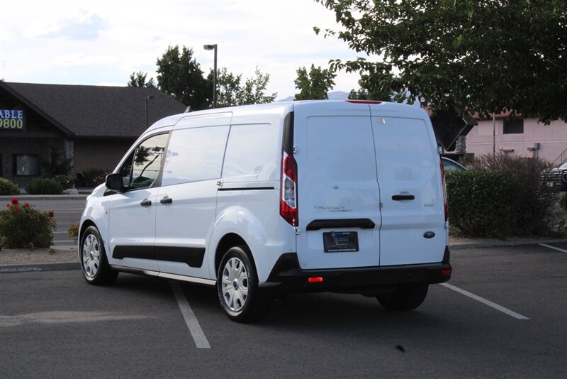 Used 2020 Ford Transit Connect XLT FWD image 2