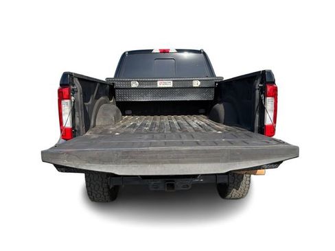 Used 2017 Ford F250 King Ranch w/ FX4 Off-Road Package AWD/4WD image 15