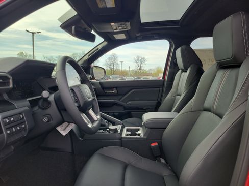 New 2026 Toyota 4Runner Limited AWD/4WD image 15