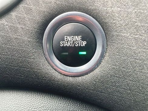 Used 2022 Chevrolet Malibu RS image 16