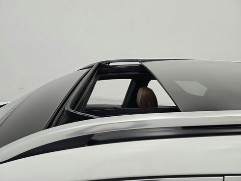 Certified 2024 Mercedes-Benz GLS 450 4MATIC image 14