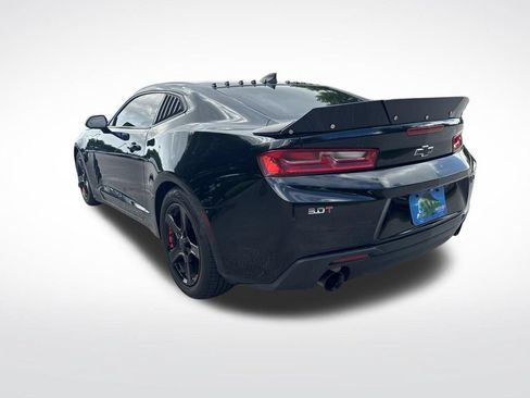 Used 2017 Chevrolet Camaro LT RWD image 6