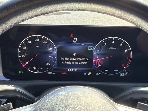 Used 2025 Mercedes-Benz CLA 250 image 19