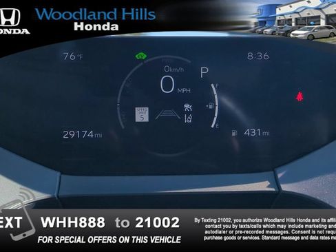 Used 2024 Toyota Prius XLE FWD image 13