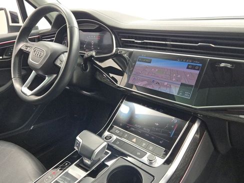 Used 2024 Audi Q7 3.0T Premium Plus image 9