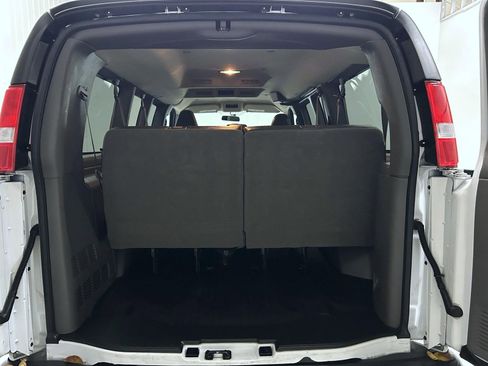 Used 2023 Chevrolet Express 3500 LS image 19